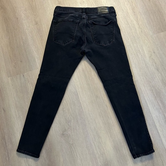 Hollister super skinny stretch, 32 x 30 black denim jeans - Picture 6 of 6